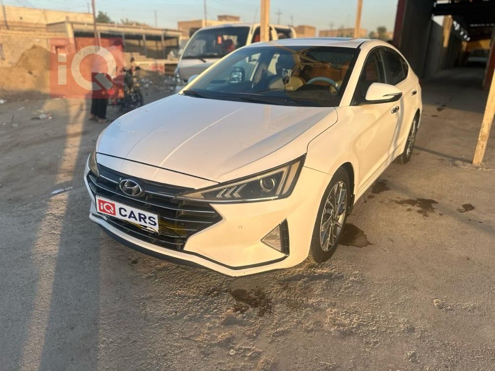هيونداي النترا